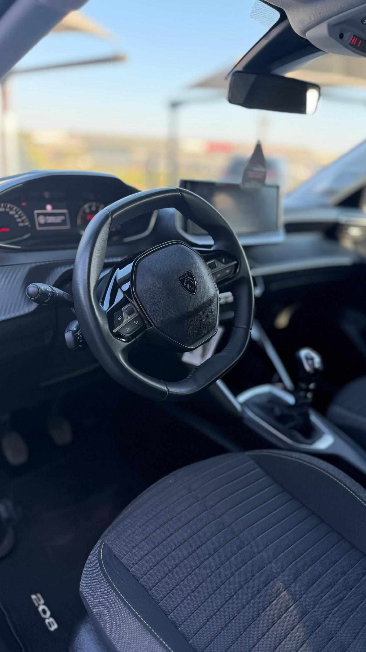 peugeot-208-2024-gasolina-1199cc