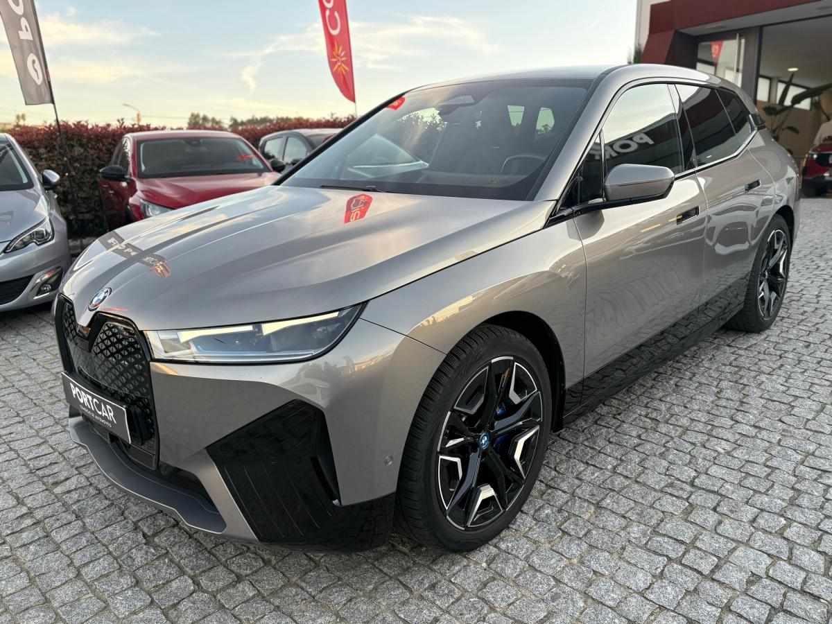 bmw-ix-2022-eletrico-500cc
