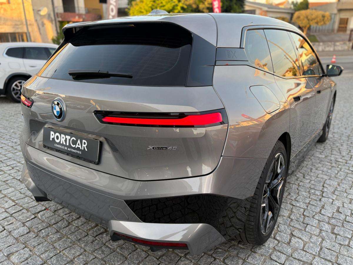 bmw-ix-2022-eletrico-500cc