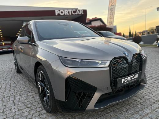 bmw-ix-2022-eletrico-500cc