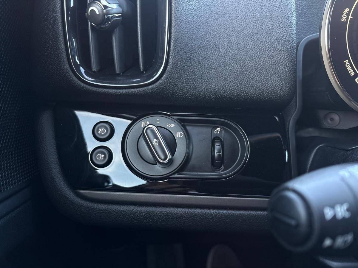 mini-countryman-2023-hibrido-a-gasolina-1499cc