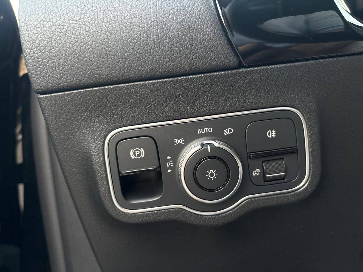 mercedes-benz-gla-2022-hibrido-a-gasolina-1332cc