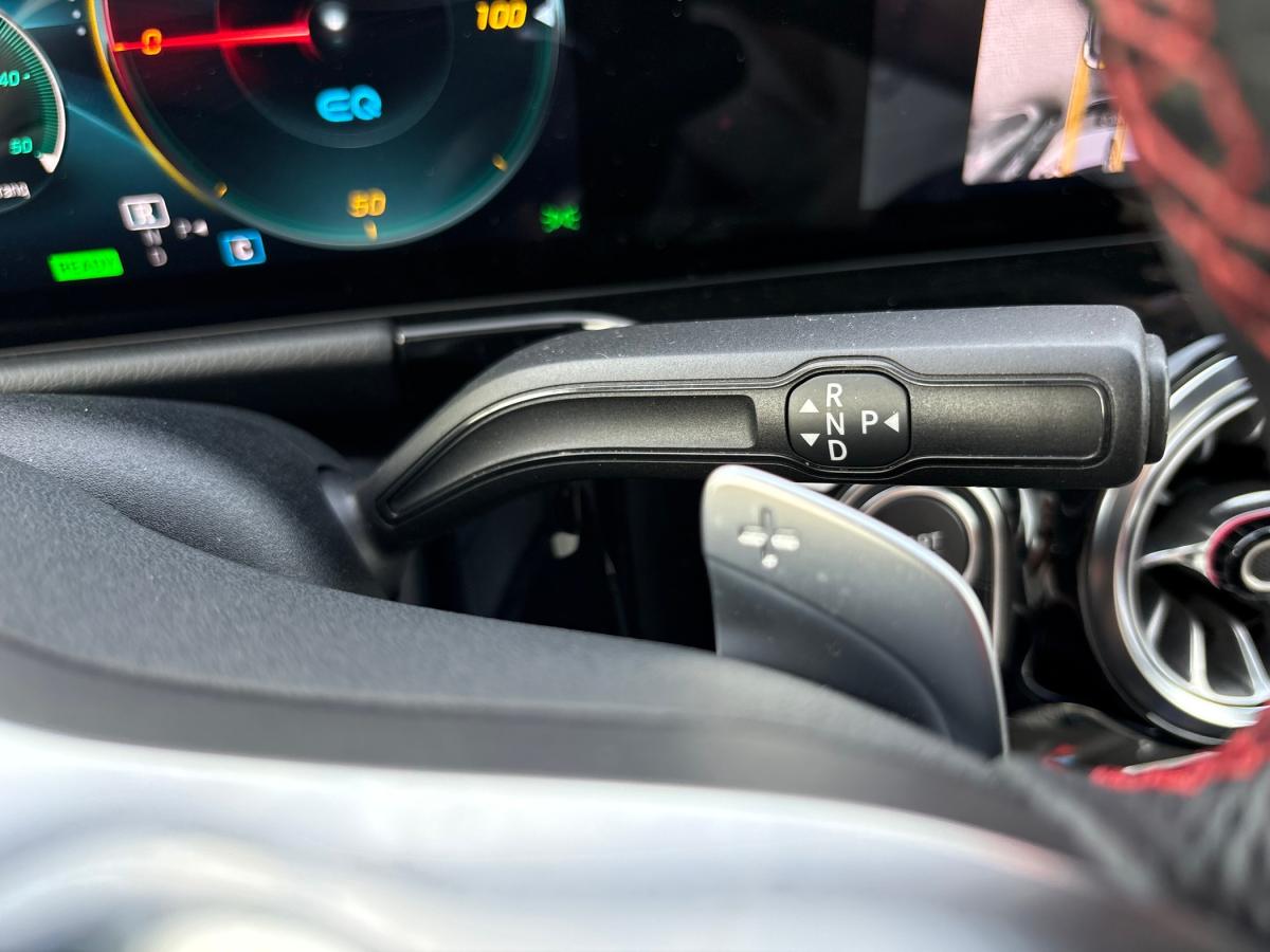mercedes-benz-eqa-2022-eletrico-500cc