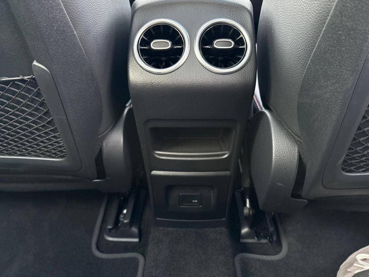 mercedes-benz-eqa-2022-eletrico-500cc