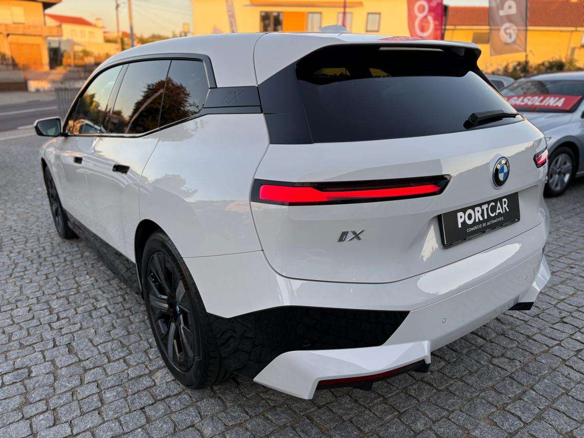 bmw-ix-2023-eletrico-0cc