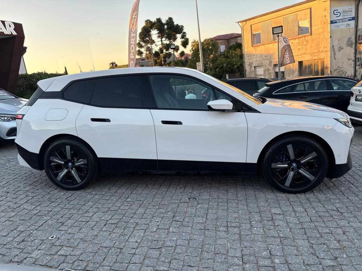 bmw-ix-2023-eletrico-0cc