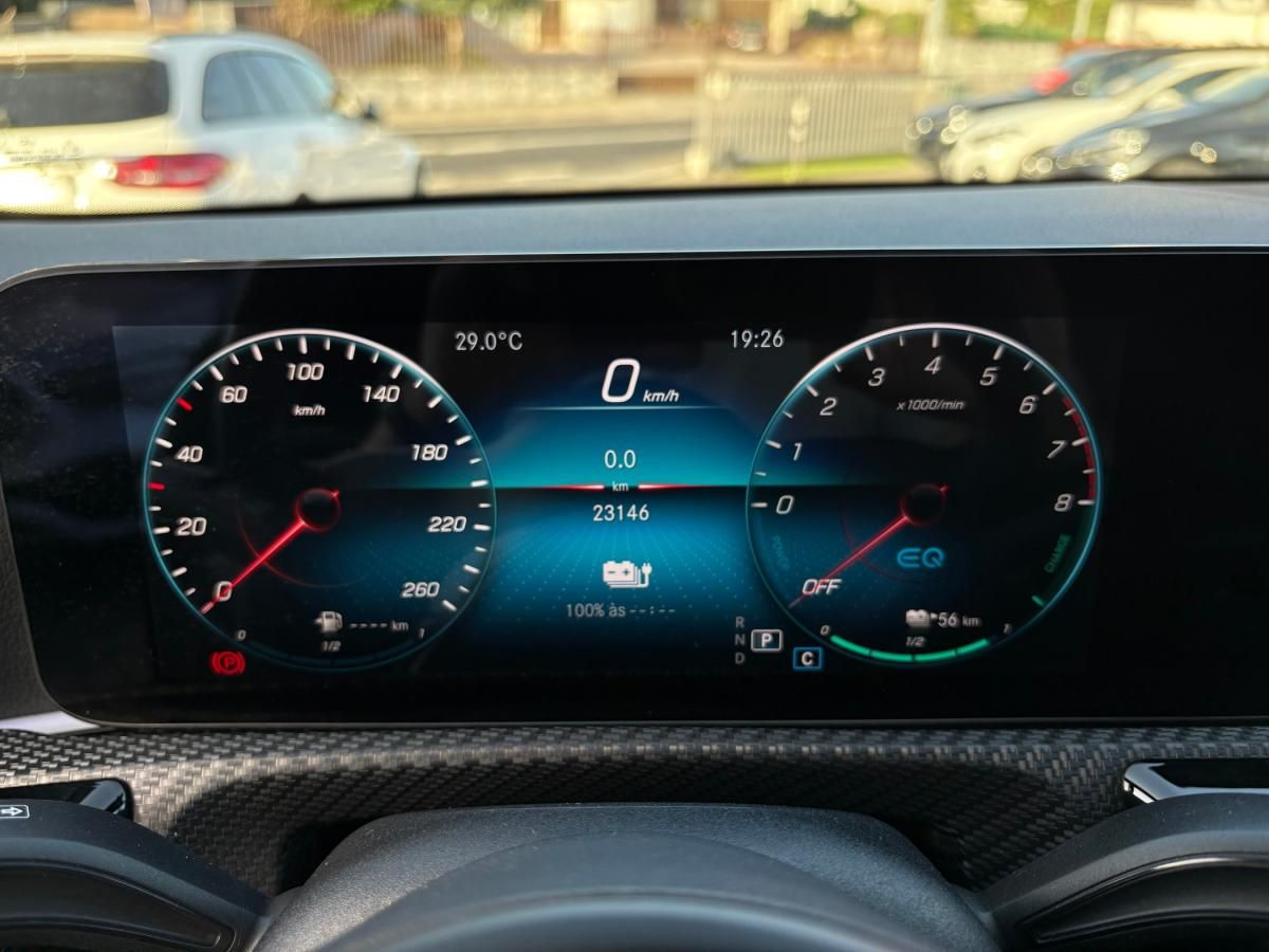 mercedes-benz-classe-a-2022-hibrido-a-gasolina-1332cc