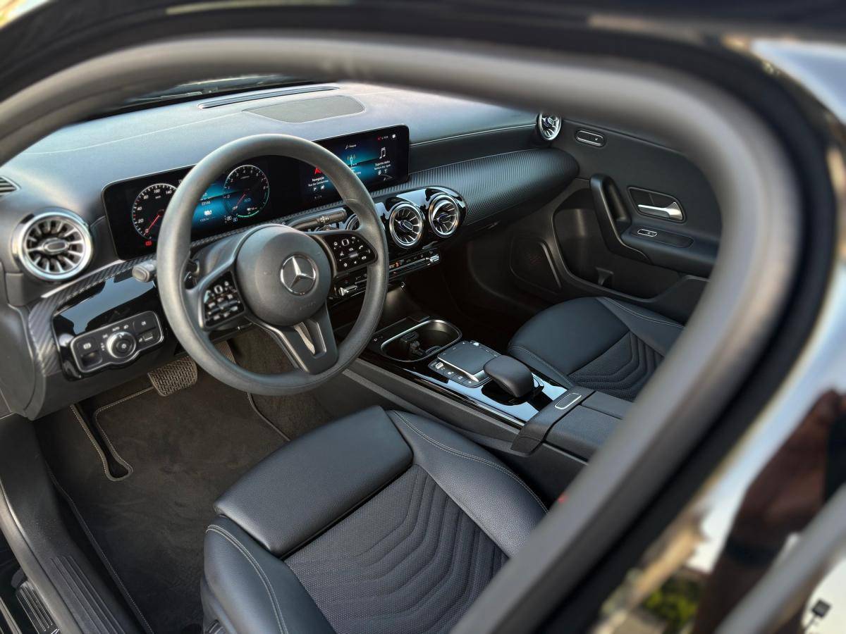 mercedes-benz-classe-a-2022-hibrido-a-gasolina-1332cc