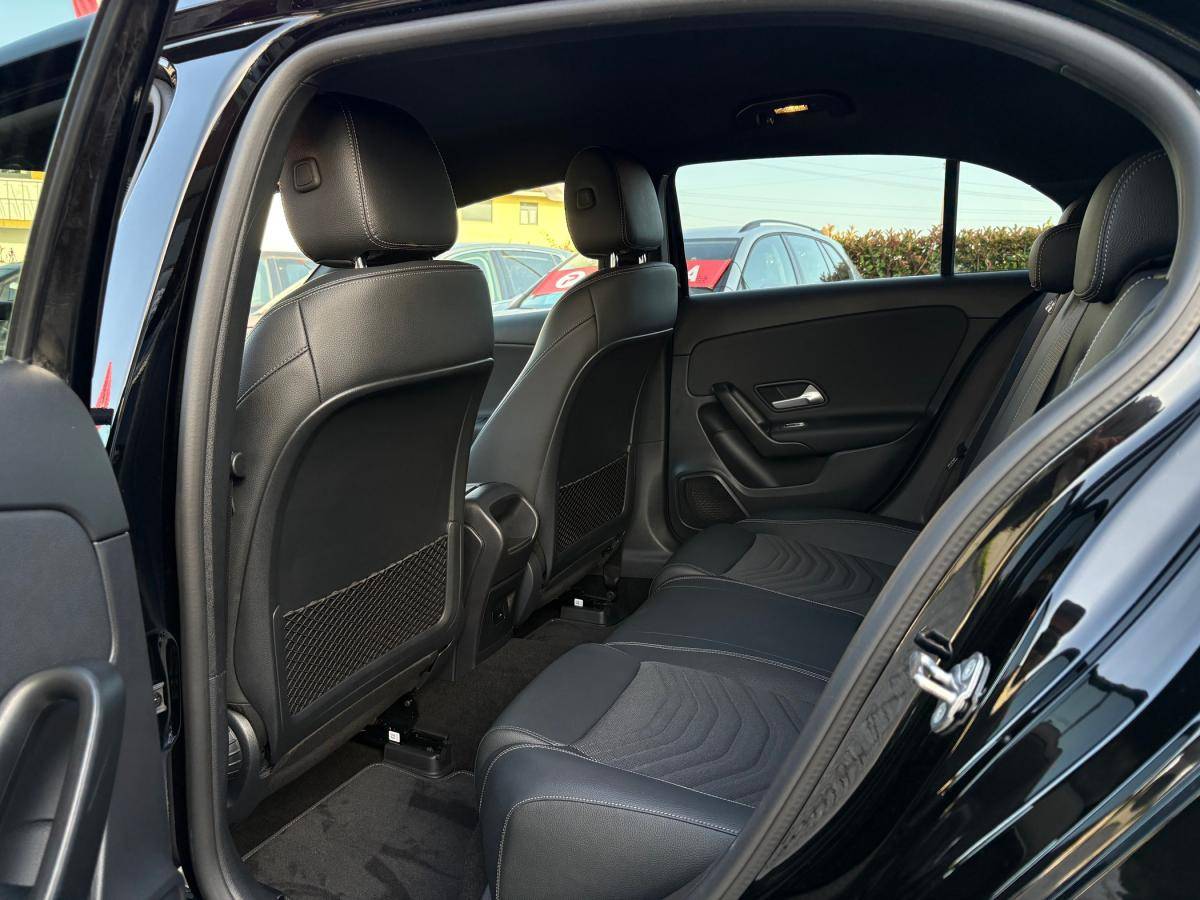 mercedes-benz-classe-a-2022-hibrido-a-gasolina-1332cc