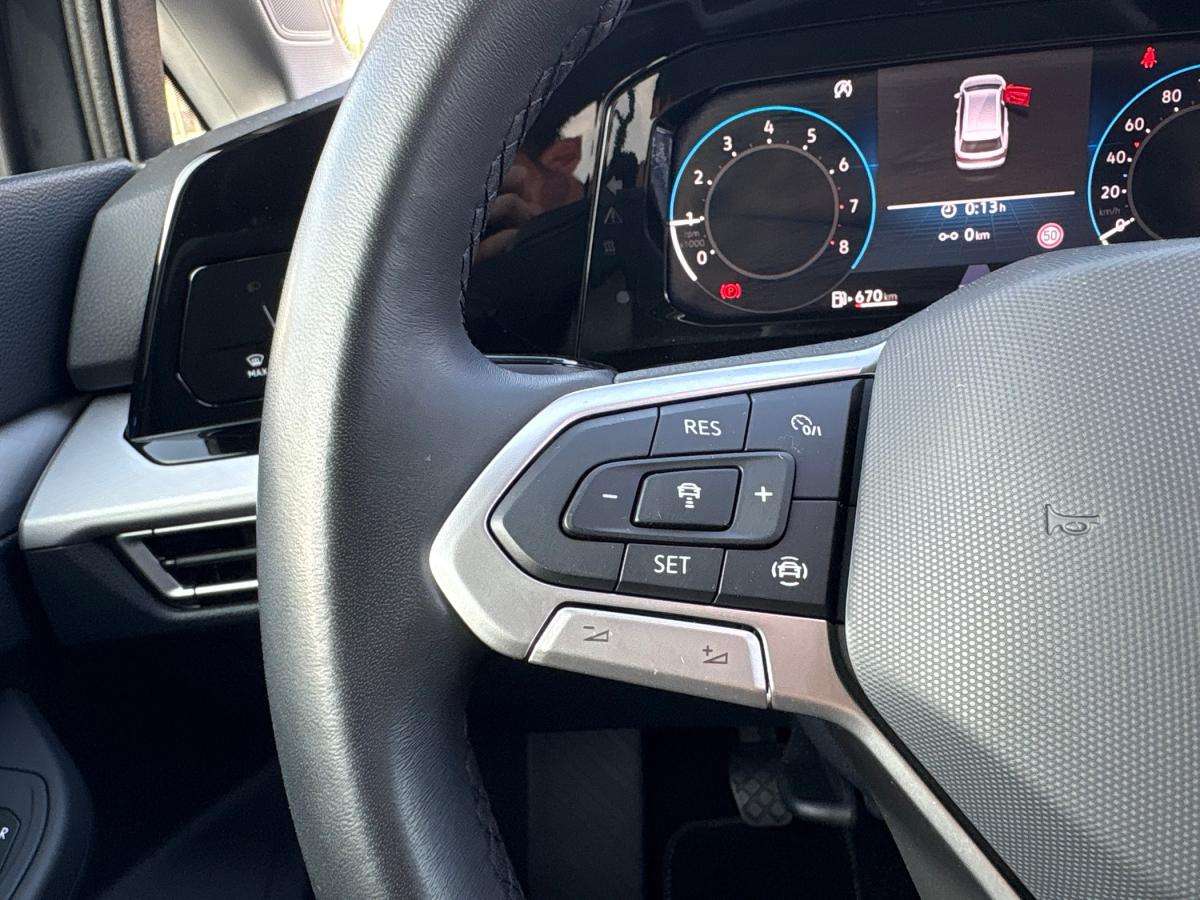 volkswagen-golf-variant-2024-gasolina-999cc