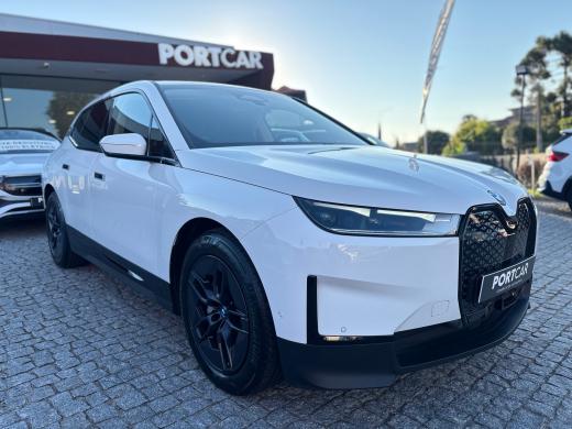 bmw-ix-2023-eletrico-500cc