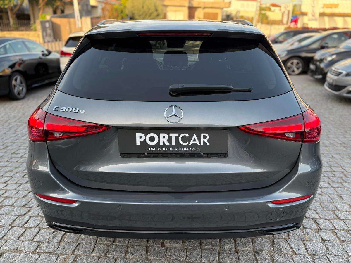 mercedes-benz-classe-c-2022-hibrido-a-gasolina-1999cc
