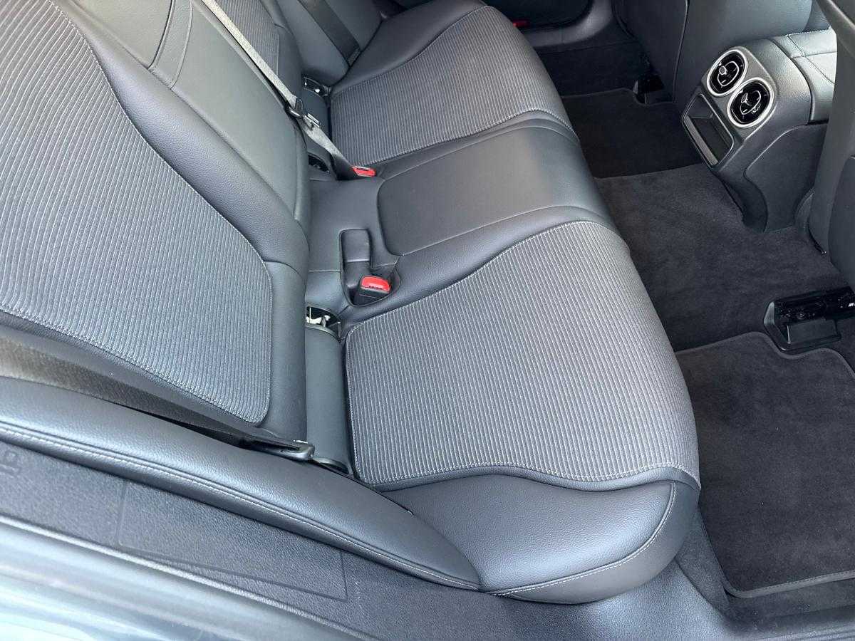 mercedes-benz-classe-c-2022-hibrido-a-gasolina-1999cc