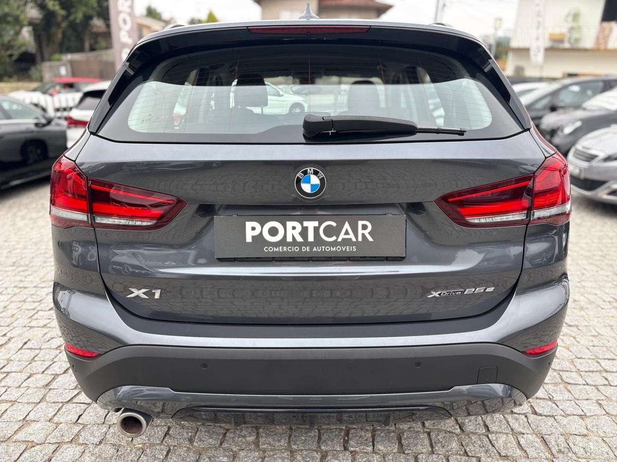 bmw-x1-2021-hibrido-a-gasolina-1499cc