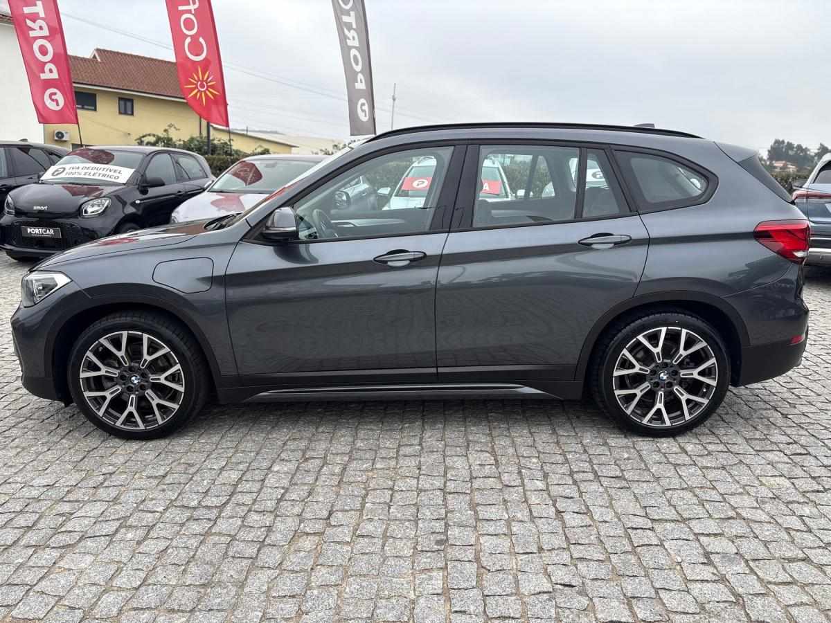 bmw-x1-2021-hibrido-a-gasolina-1499cc