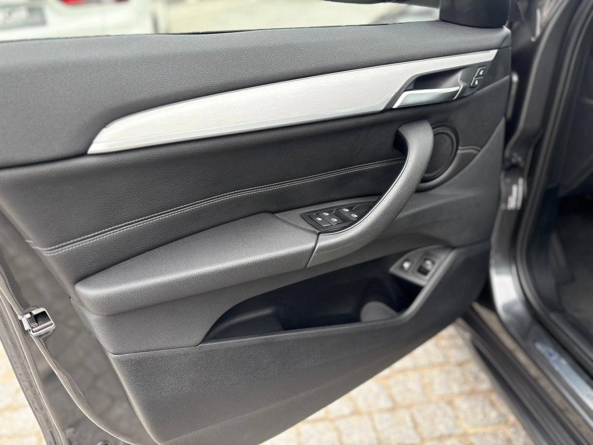 bmw-x1-2021-hibrido-a-gasolina-1499cc