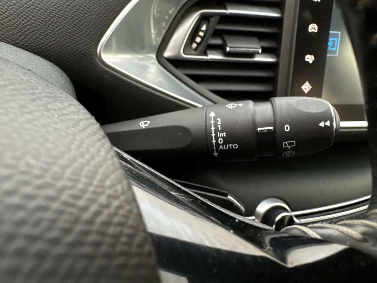 peugeot-308-2015-diesel-1560cc