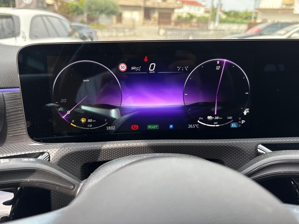 mercedes-benz-classe-a-2025-hibrido-a-gasolina-1332cc