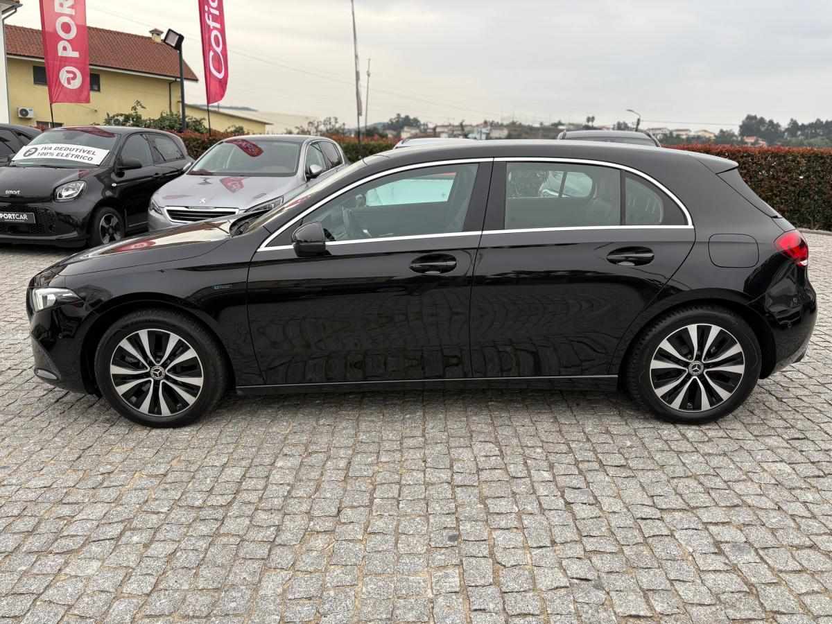mercedes-benz-classe-a-2020-hibrido-a-gasolina-1332cc