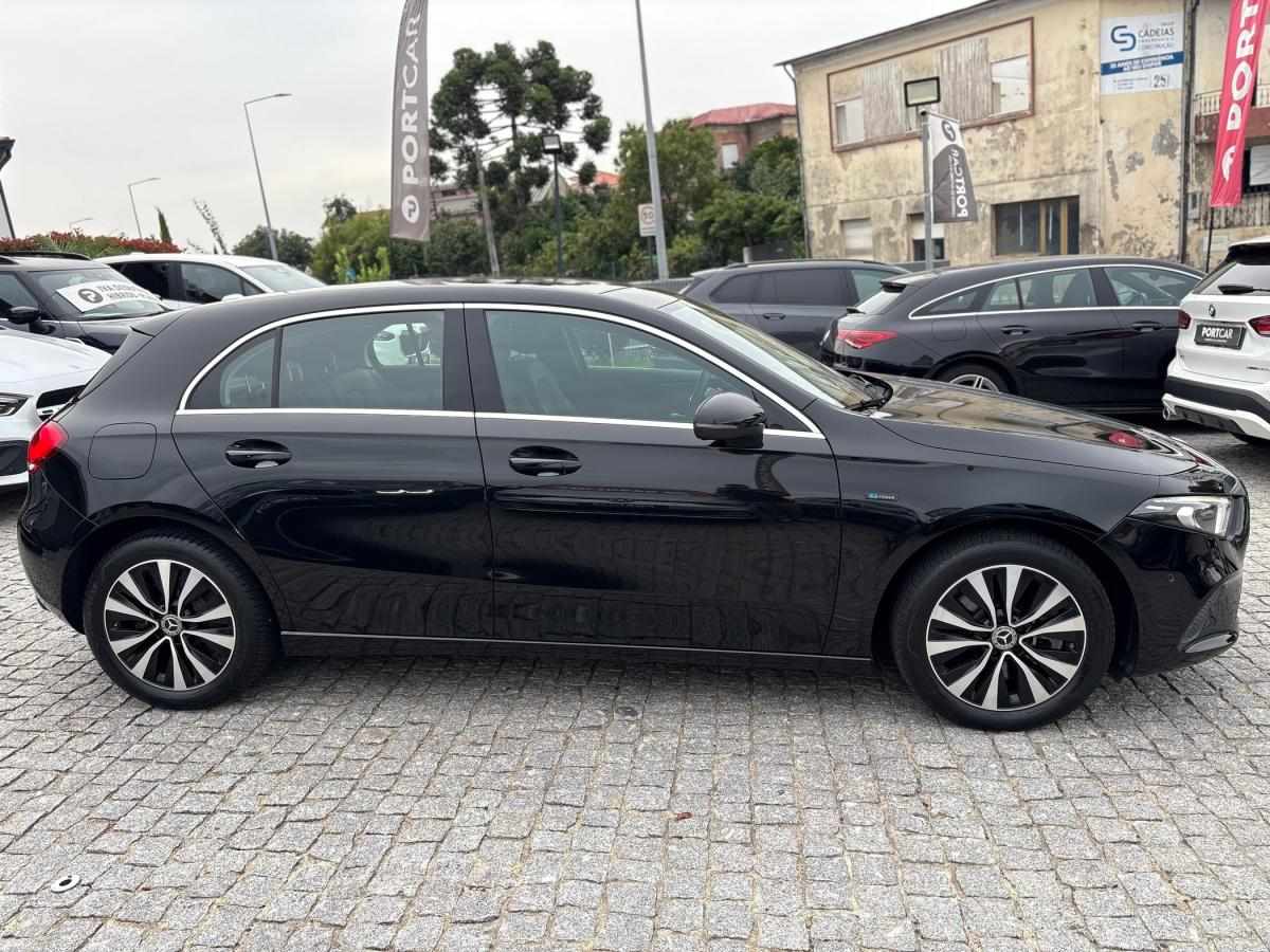 mercedes-benz-classe-a-2020-hibrido-a-gasolina-1332cc