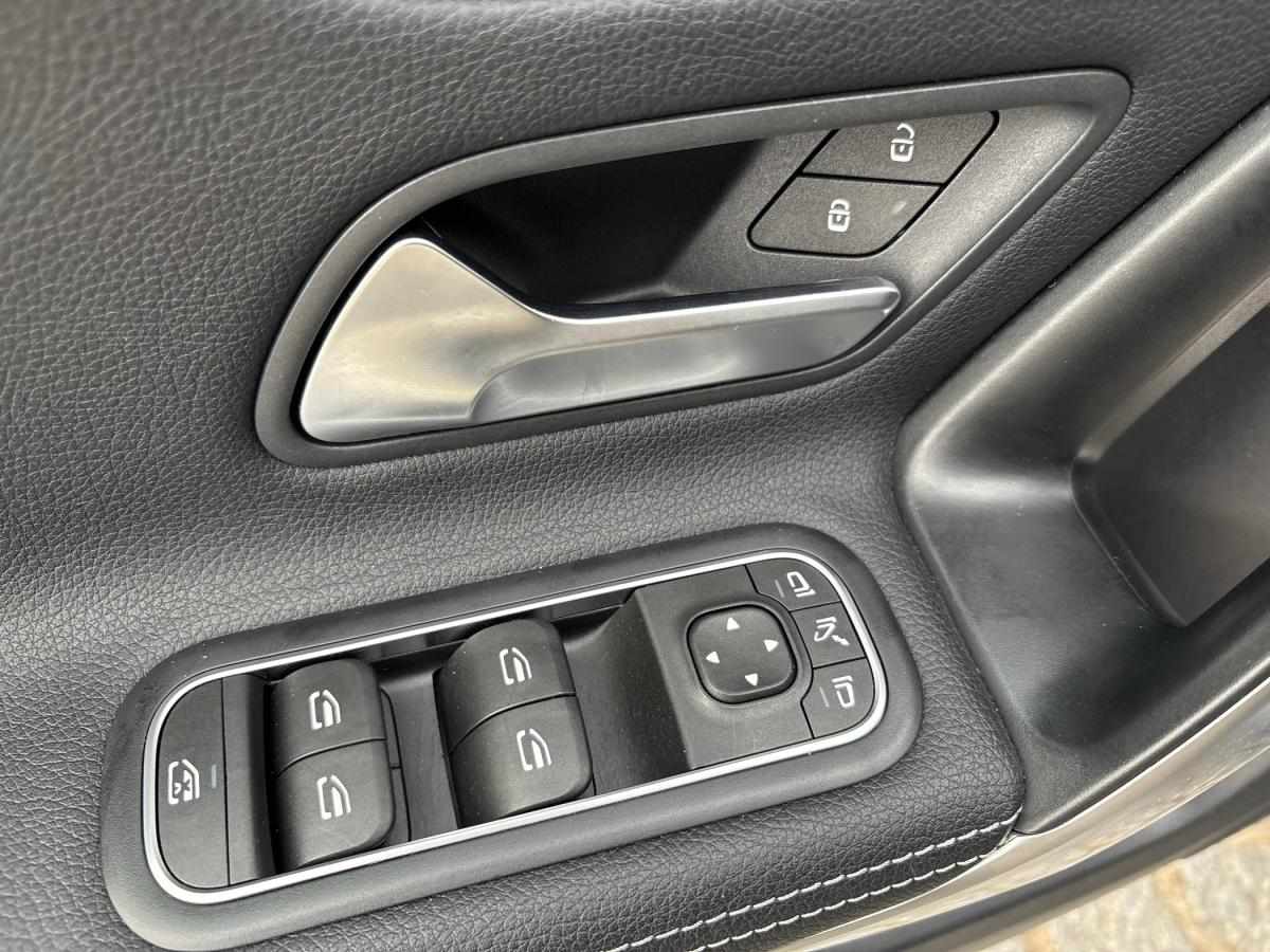 mercedes-benz-classe-a-2020-hibrido-a-gasolina-1332cc