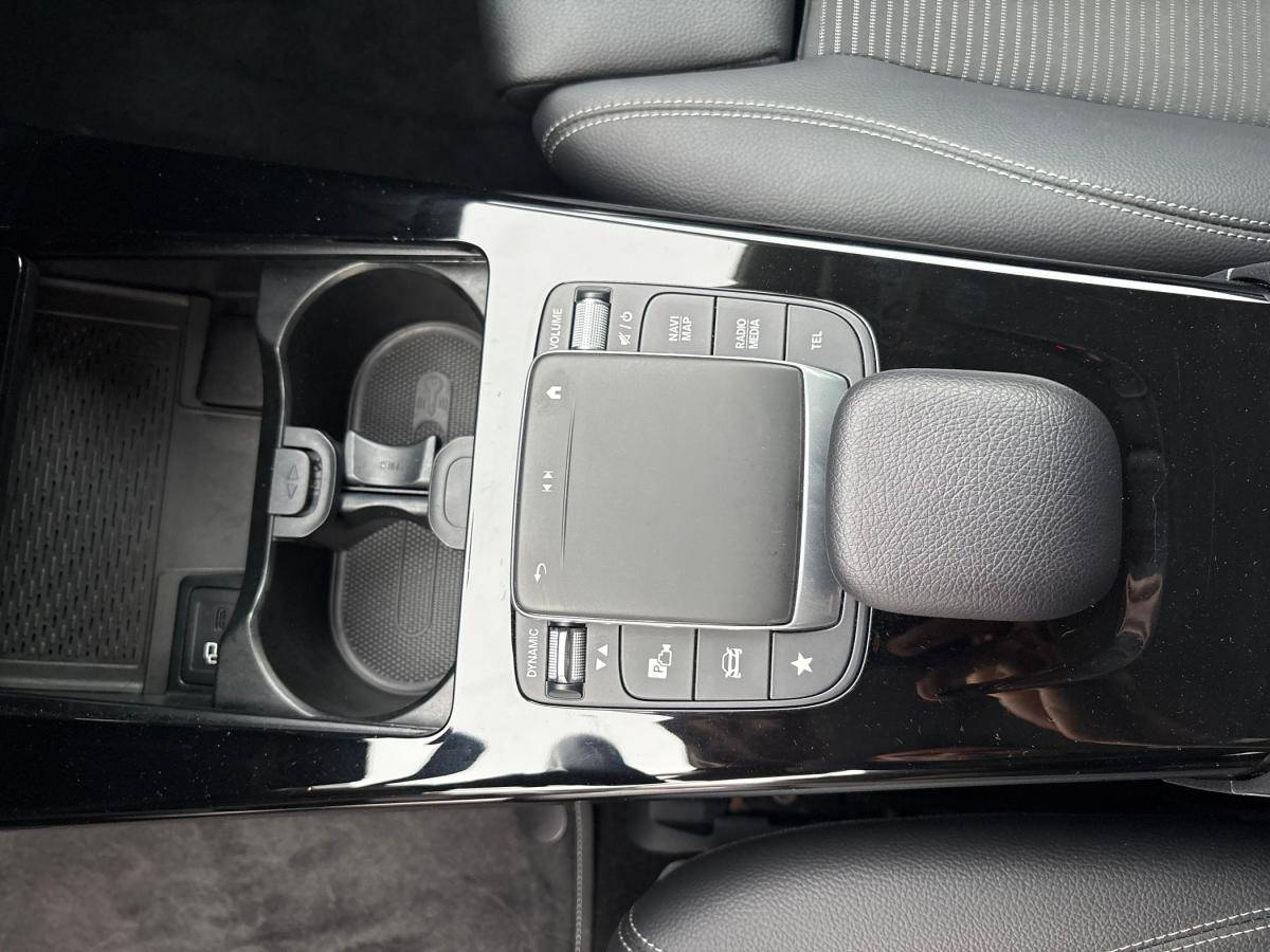 mercedes-benz-classe-a-2020-hibrido-a-gasolina-1332cc