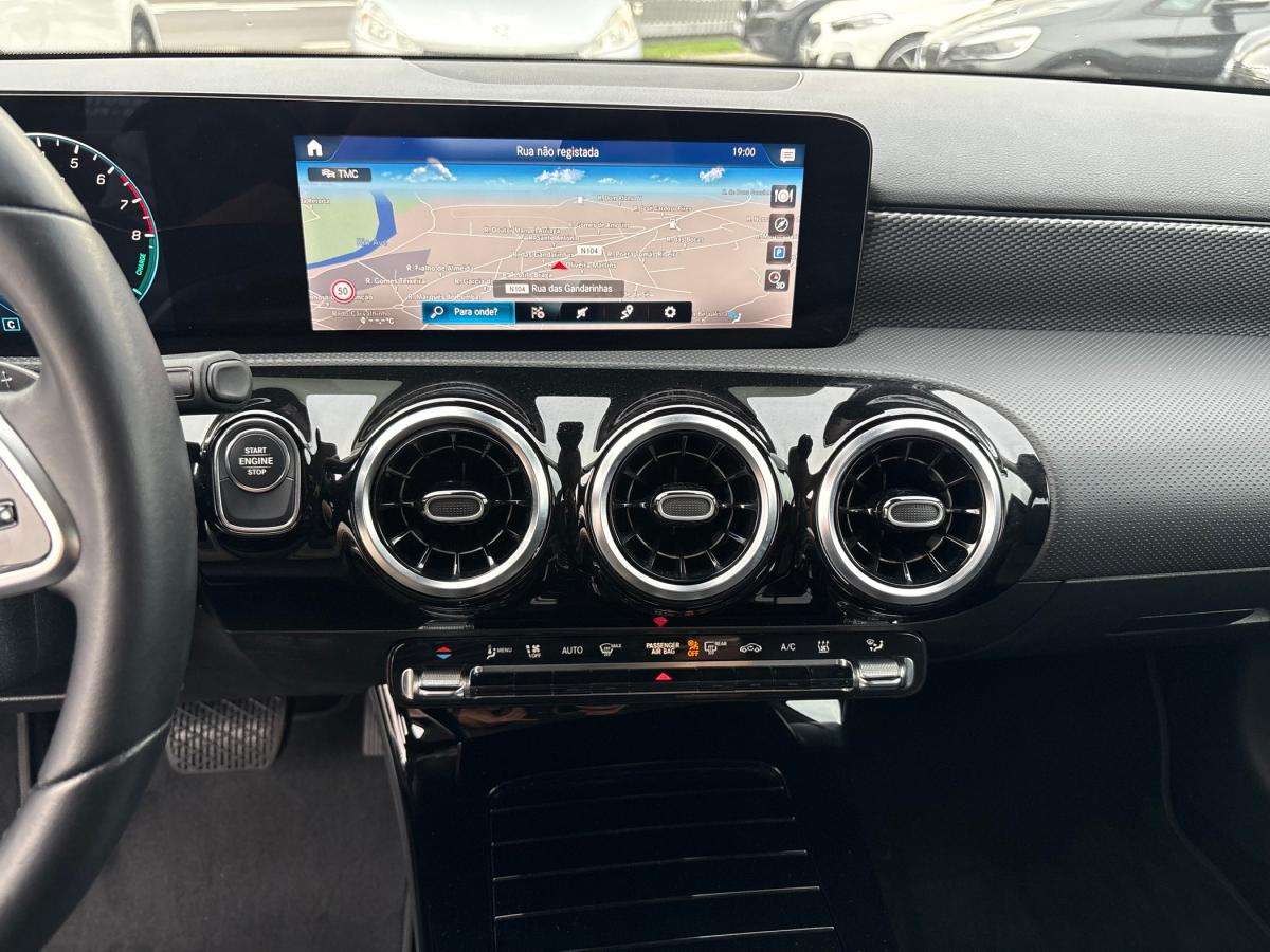 mercedes-benz-classe-a-2020-hibrido-a-gasolina-1332cc