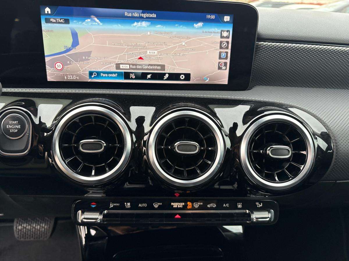 mercedes-benz-classe-a-2020-hibrido-a-gasolina-1332cc
