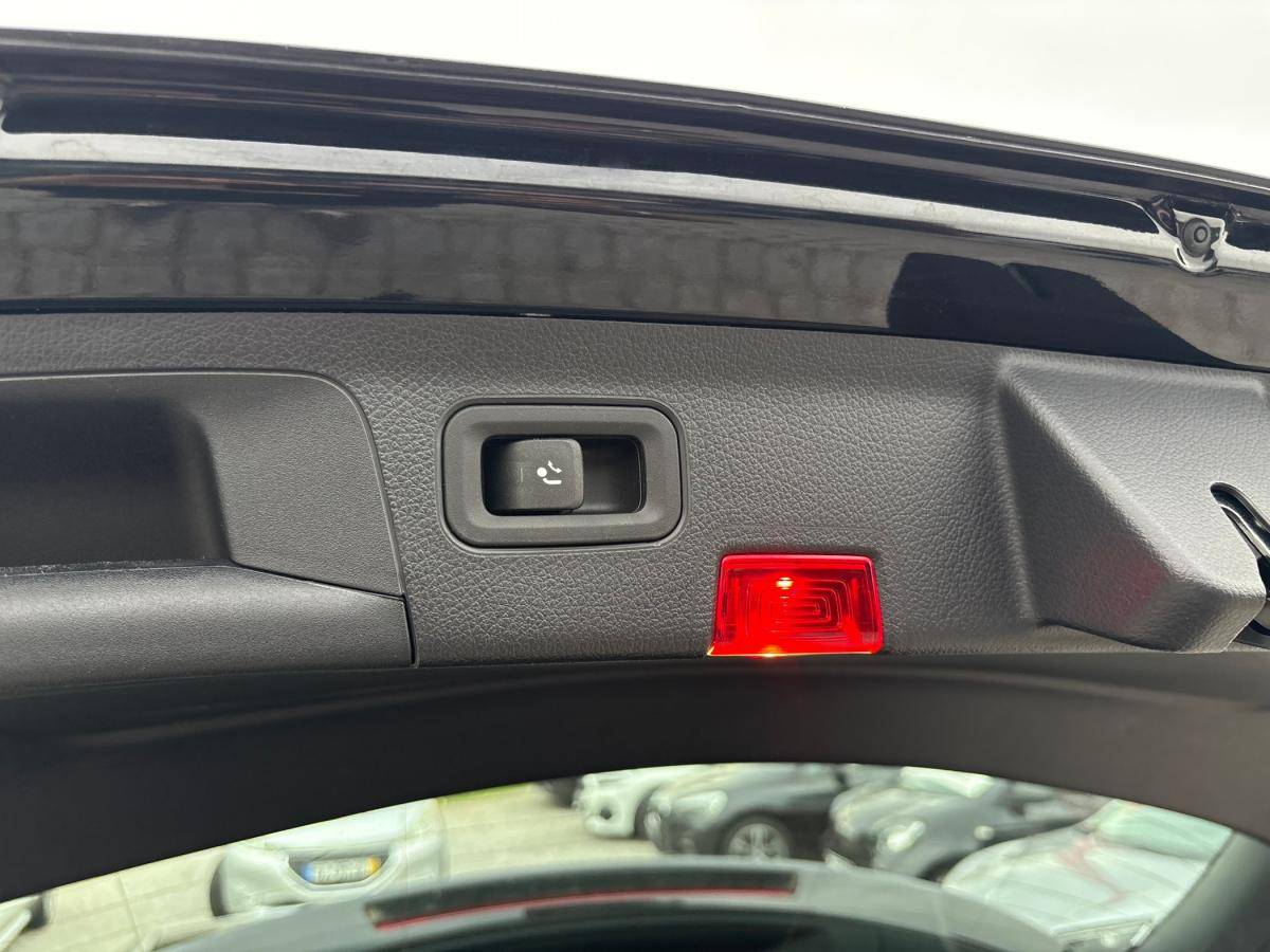 mercedes-benz-classe-a-2020-hibrido-a-gasolina-1332cc