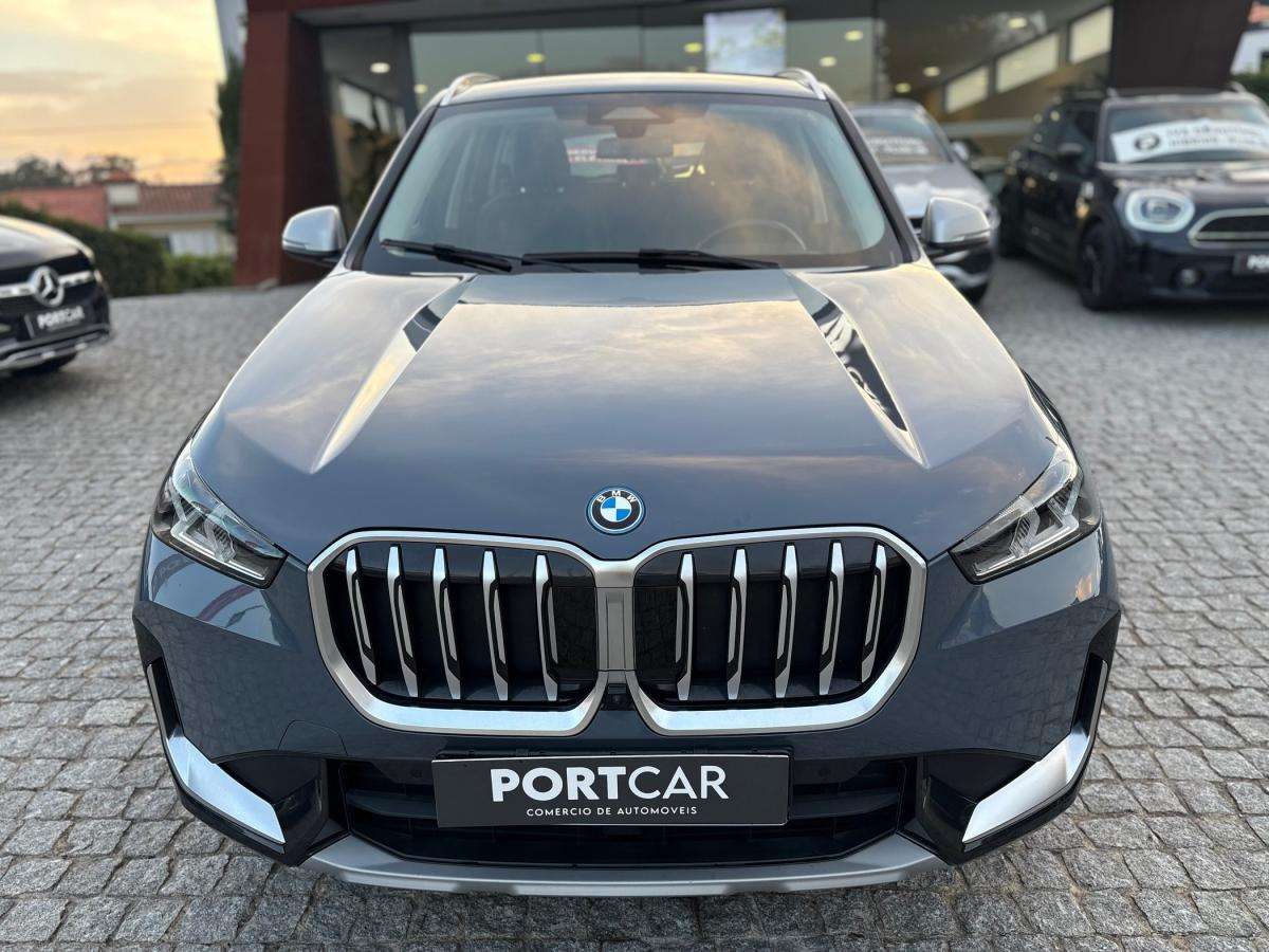 bmw-x1-2023-hibrido-a-gasolina-1499cc