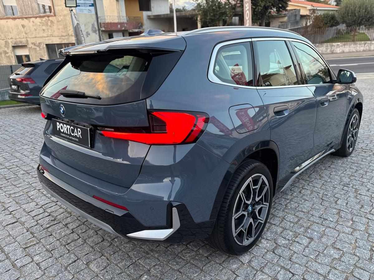 bmw-x1-2023-hibrido-a-gasolina-1499cc