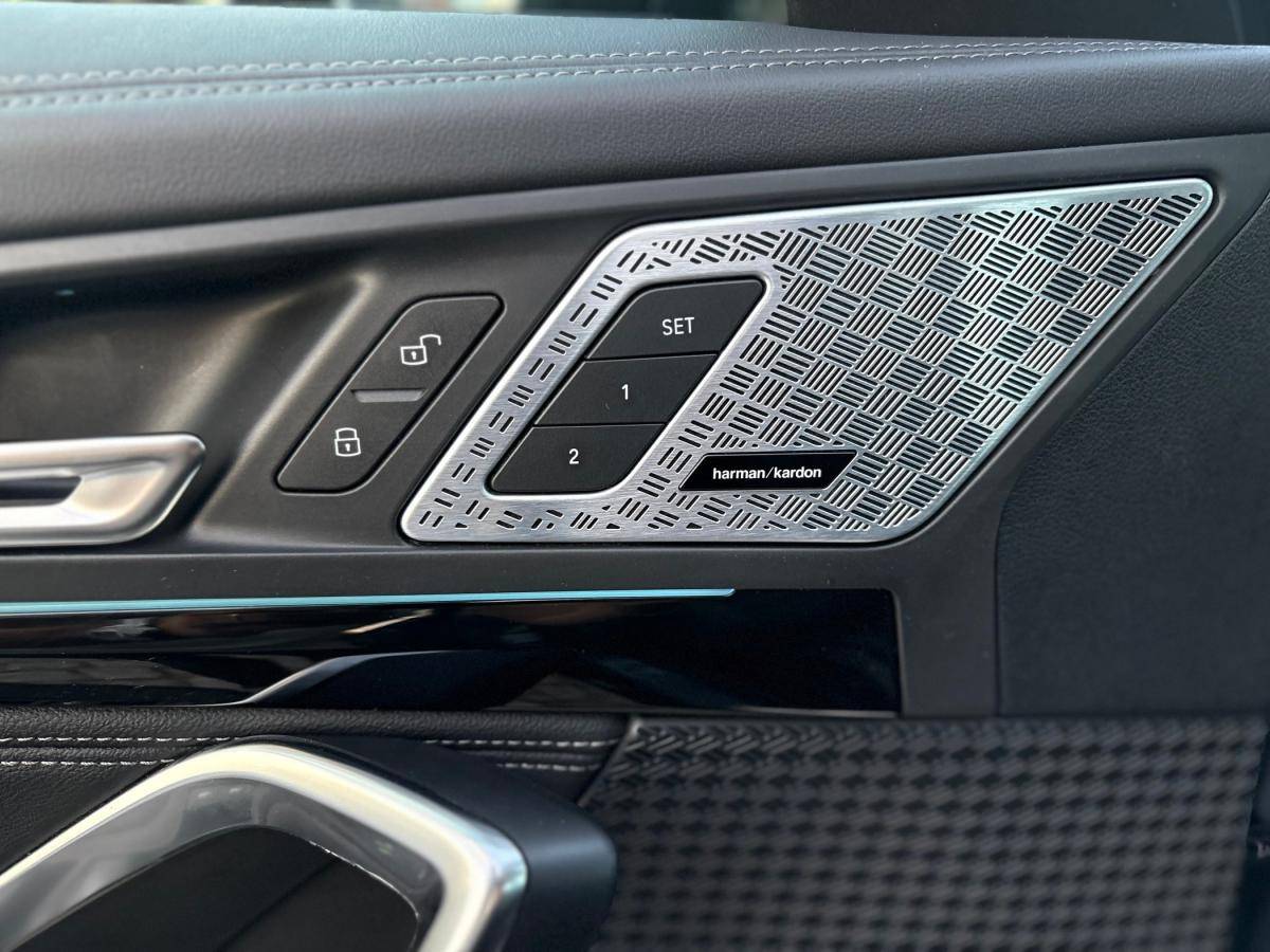 bmw-x1-2023-hibrido-a-gasolina-1499cc