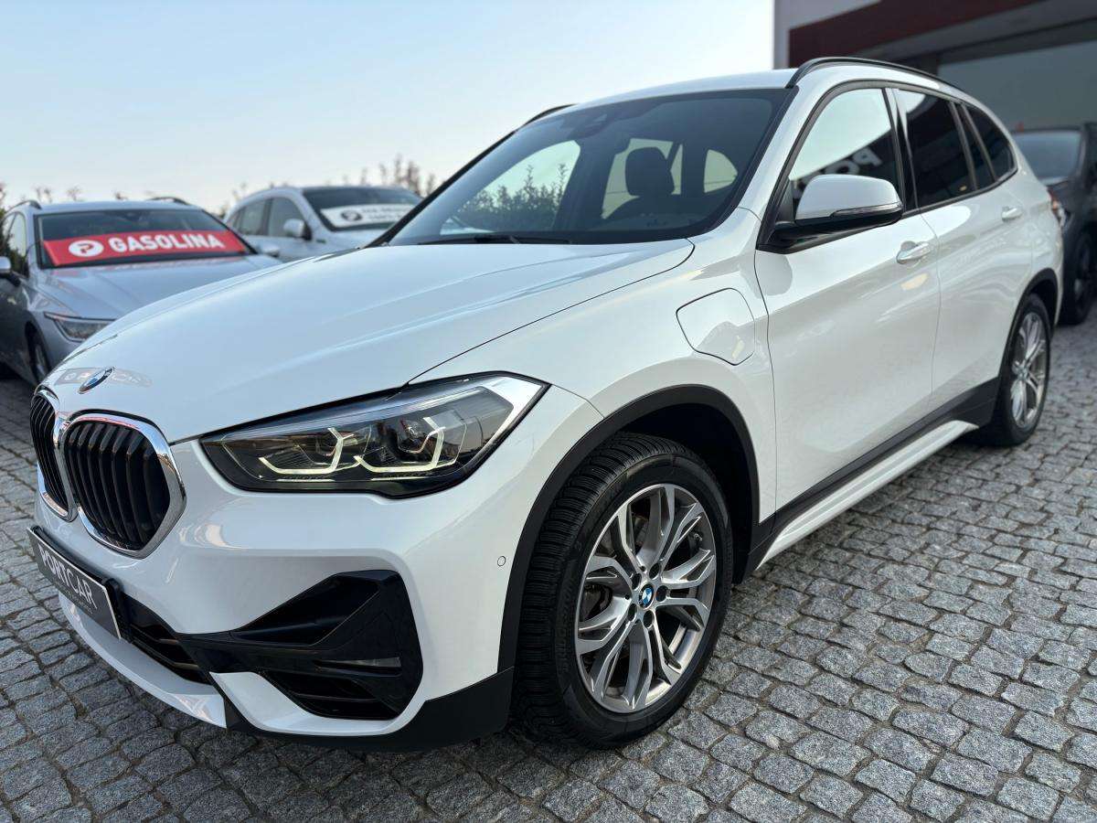 bmw-x1-2021-hibrido-a-gasolina-1499cc