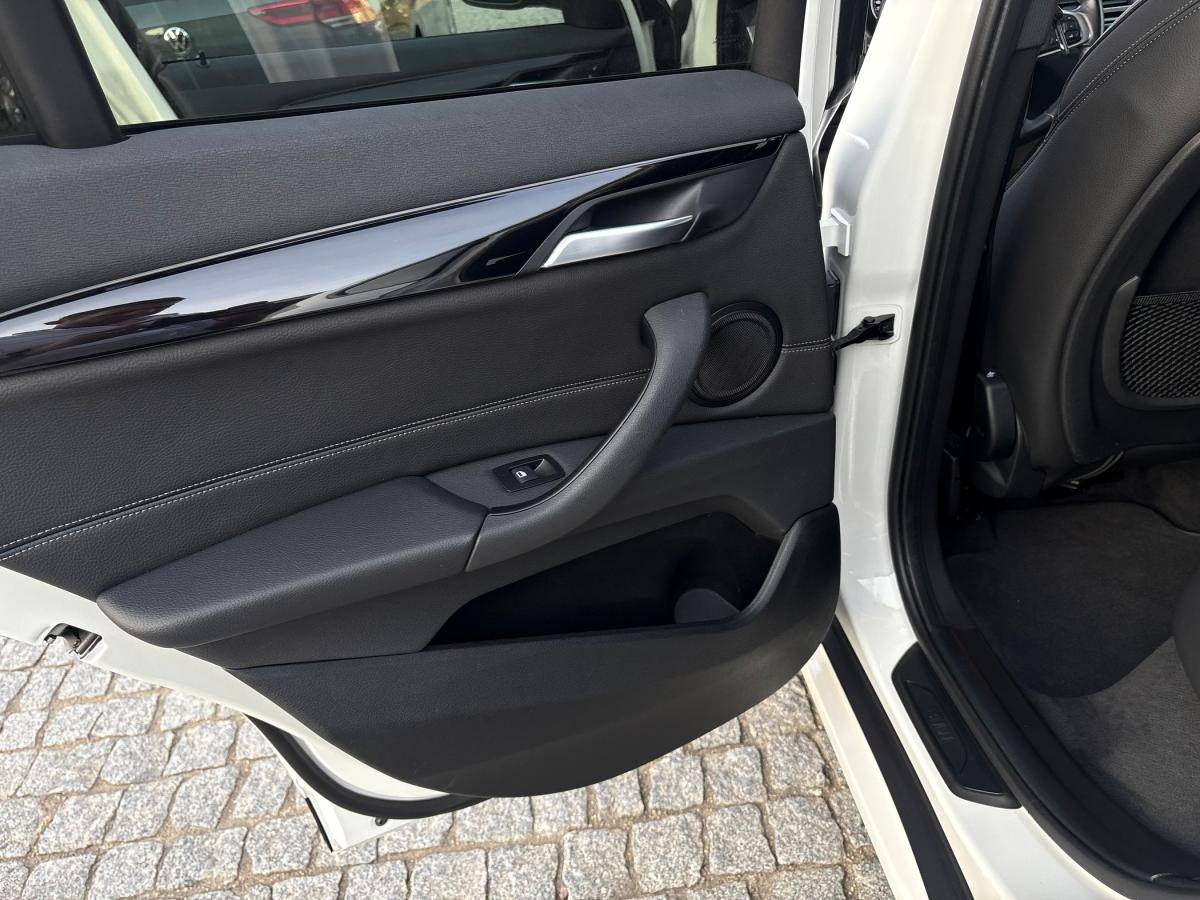 bmw-x1-2021-hibrido-a-gasolina-1499cc