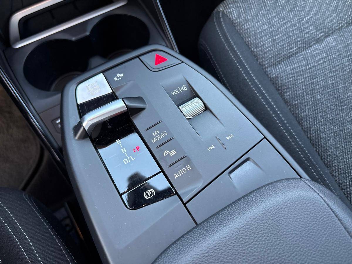 bmw-serie-2-2023-hibrido-a-gasolina-1499cc