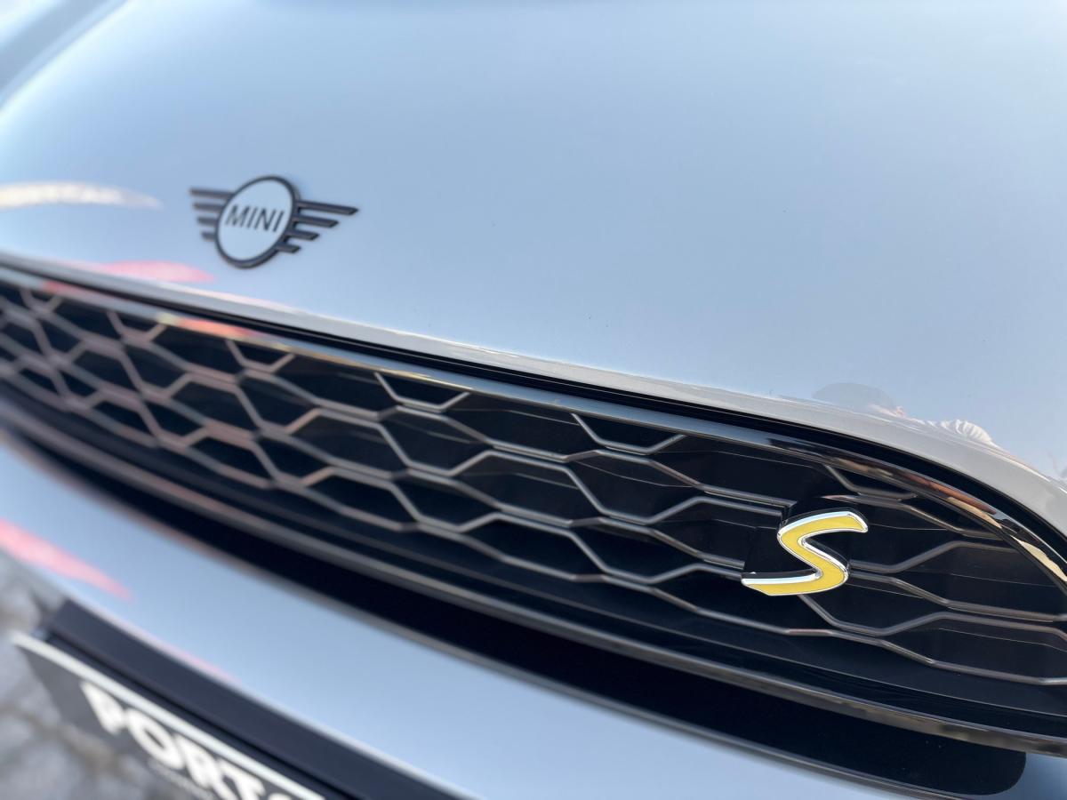 mini-countryman-2023-hibrido-a-gasolina-1499cc