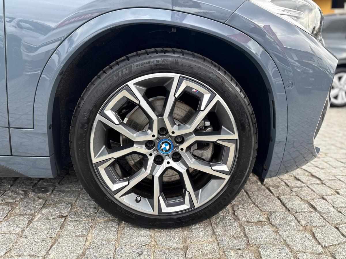 bmw-x2-2022-hibrido-a-gasolina-1499cc