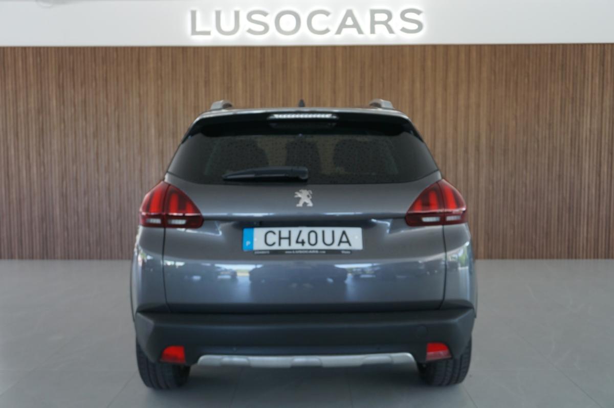 peugeot-2008-2018-gasolina-1199cc