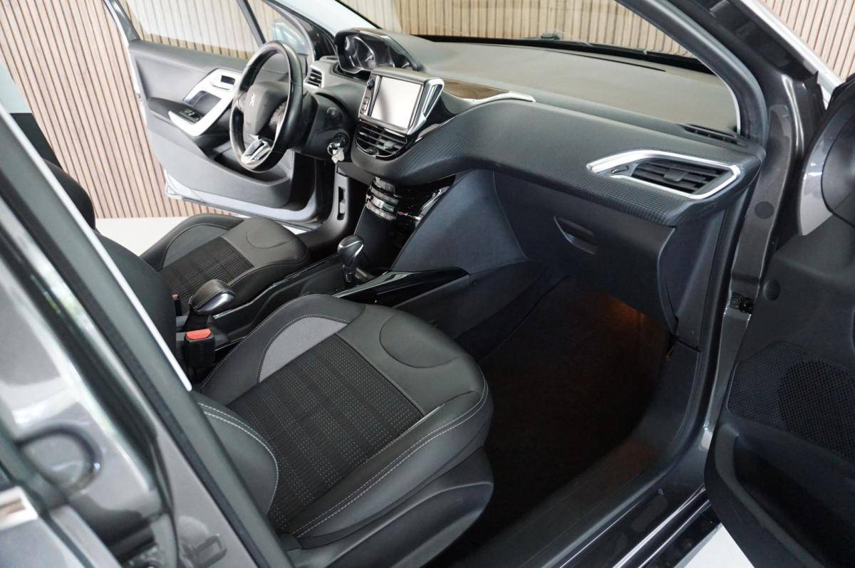 peugeot-2008-2018-gasolina-1199cc