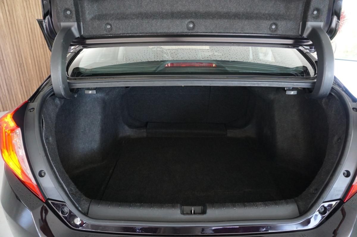 honda-civic-2019-diesel-1597cc