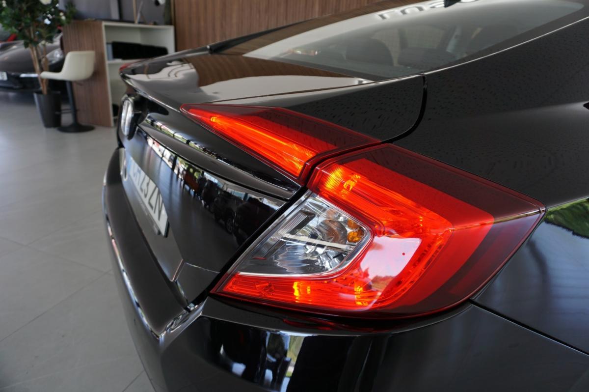 honda-civic-2019-diesel-1597cc