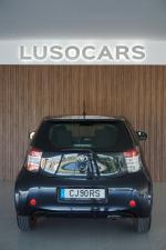 toyota-iq-2012-gasolina-998cc