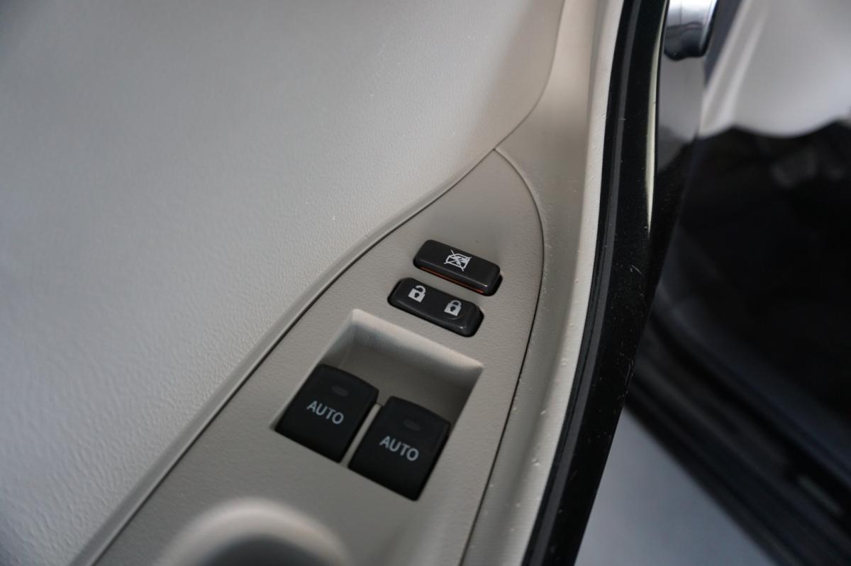 toyota-iq-2012-gasolina-998cc