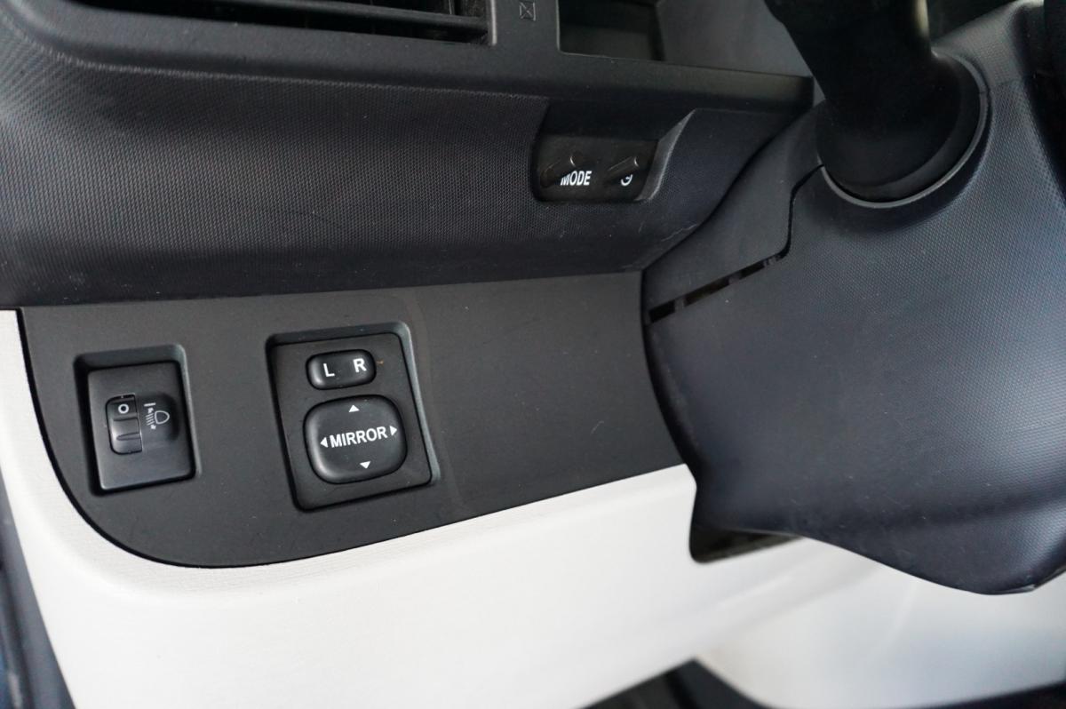 toyota-iq-2012-gasolina-998cc