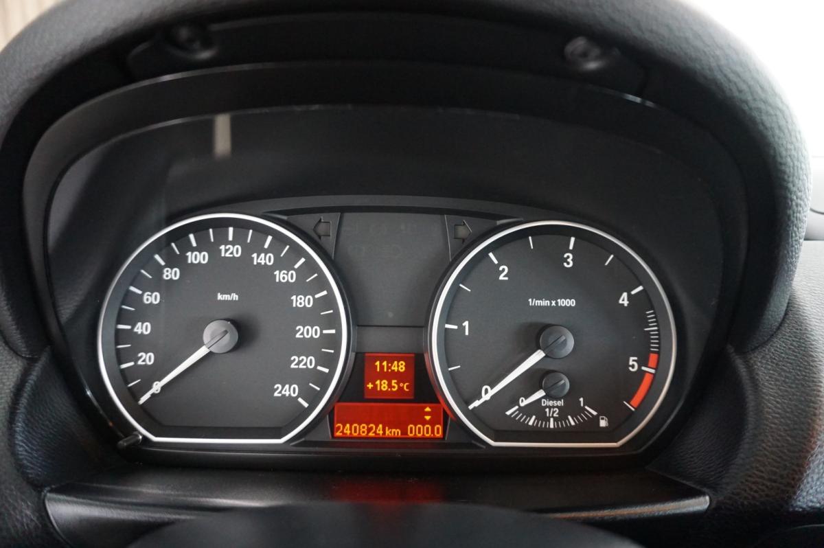 bmw-serie-1-2010-diesel-1995cc