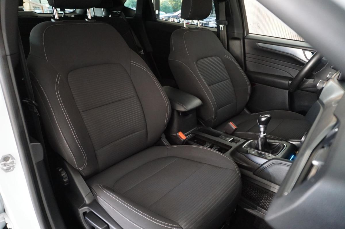 ford-kuga-2022-diesel-1499cc