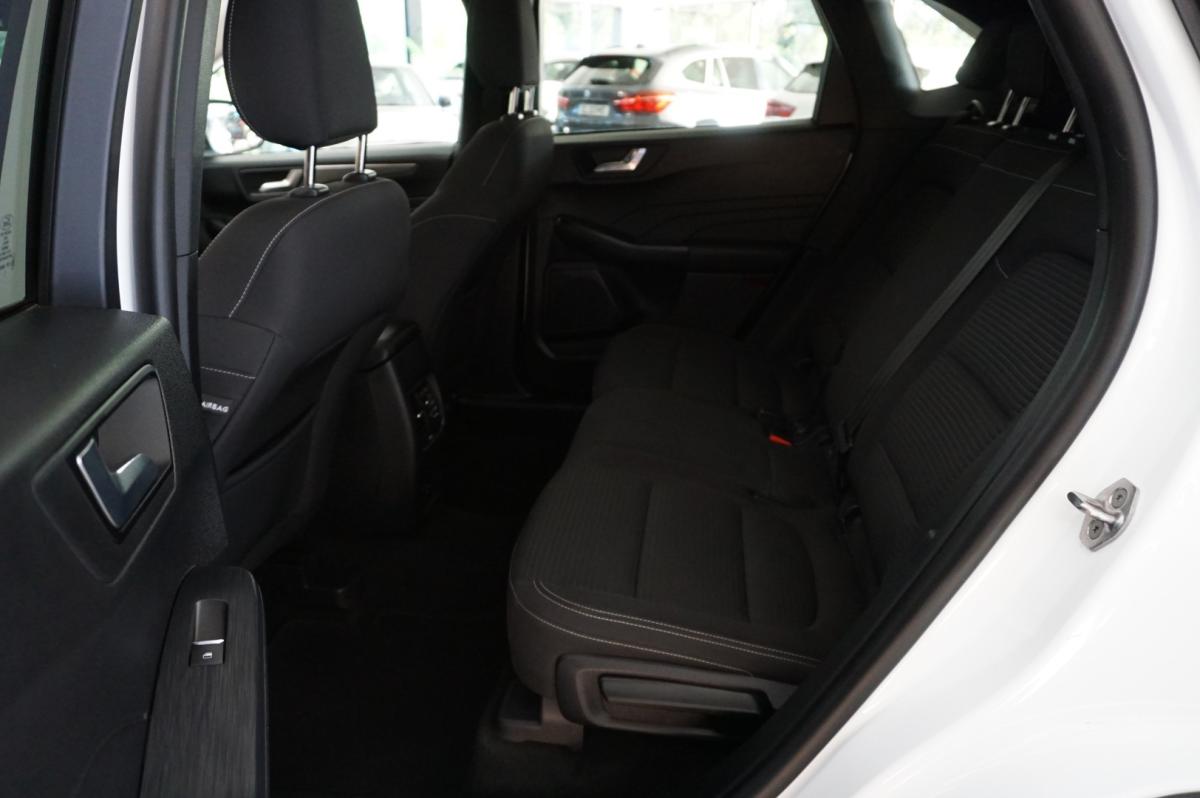 ford-kuga-2022-diesel-1499cc