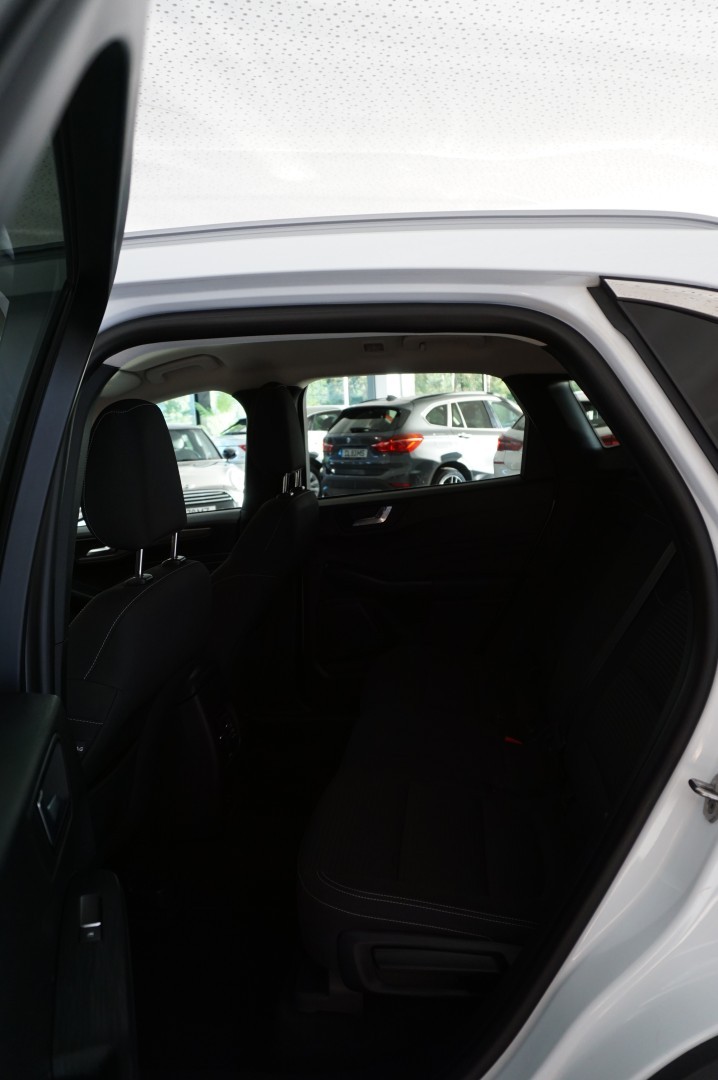 ford-kuga-2022-diesel-1499cc