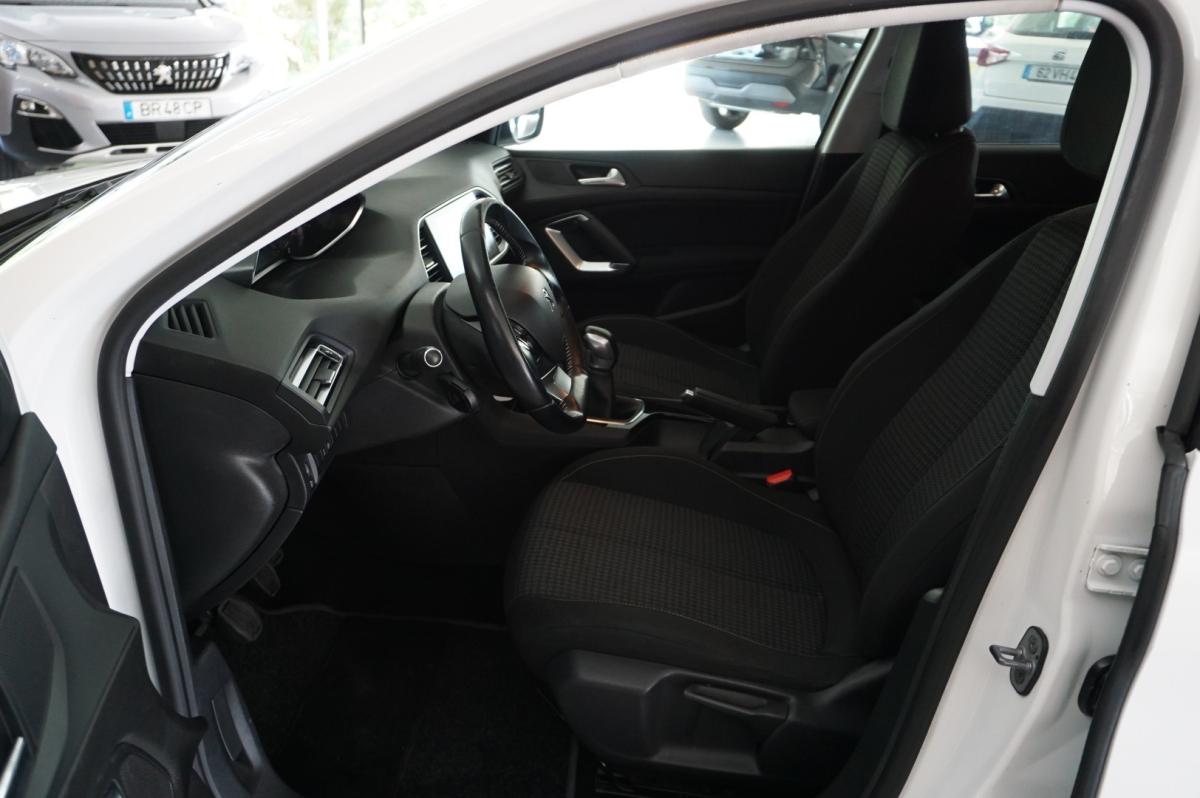 peugeot-308-sw-2018-diesel-1560cc