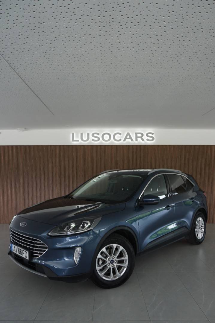 ford-kuga-2022-diesel-1499cc